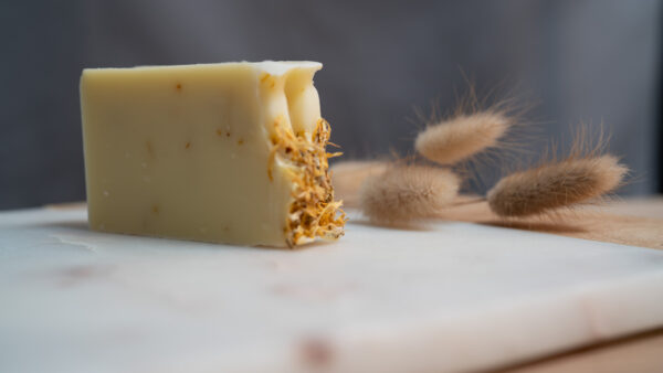 Calendula & Amande - savon extra doux – Image 2